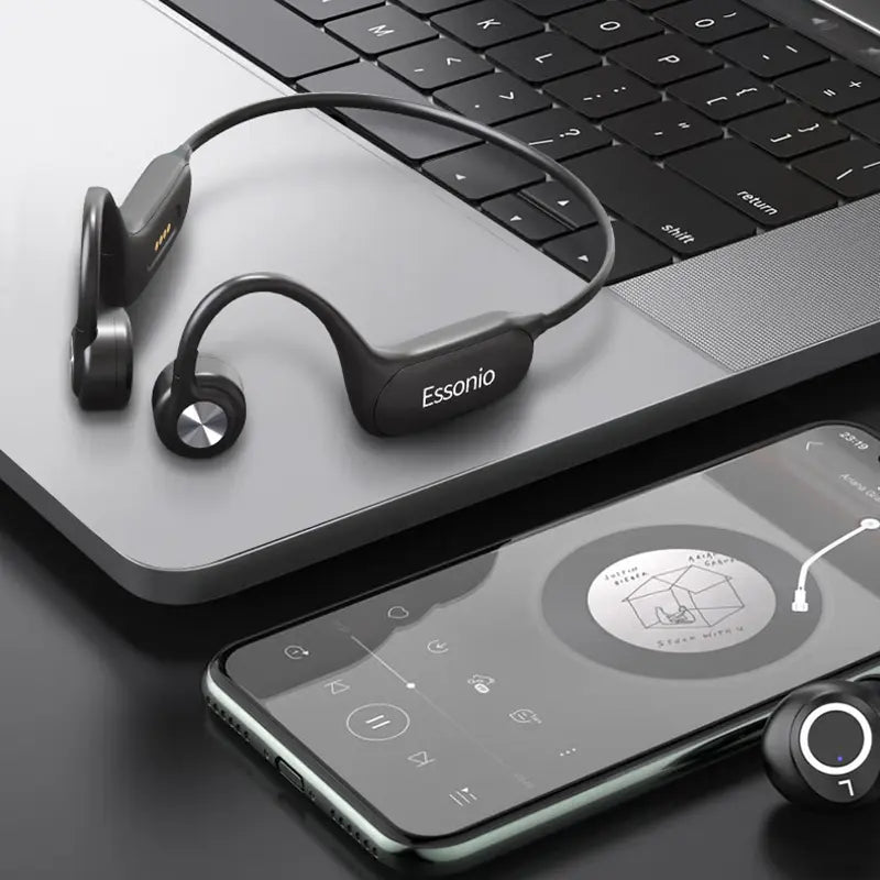 ESSONIO-P8 Bone Conduction Bluetooth Headset - Wireless Hanging Ear Design, IPX8 Waterproof, 32GB Memory, Ideal for Night Running and Swimming Fitness, Durable Audio Earbud in Black
